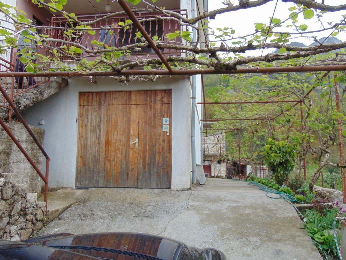 Studio And Winery Kalimut Virpazar Esterno foto