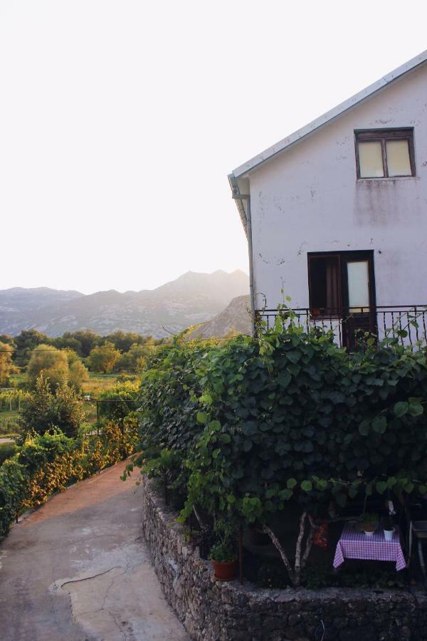 Studio And Winery Kalimut Virpazar Esterno foto
